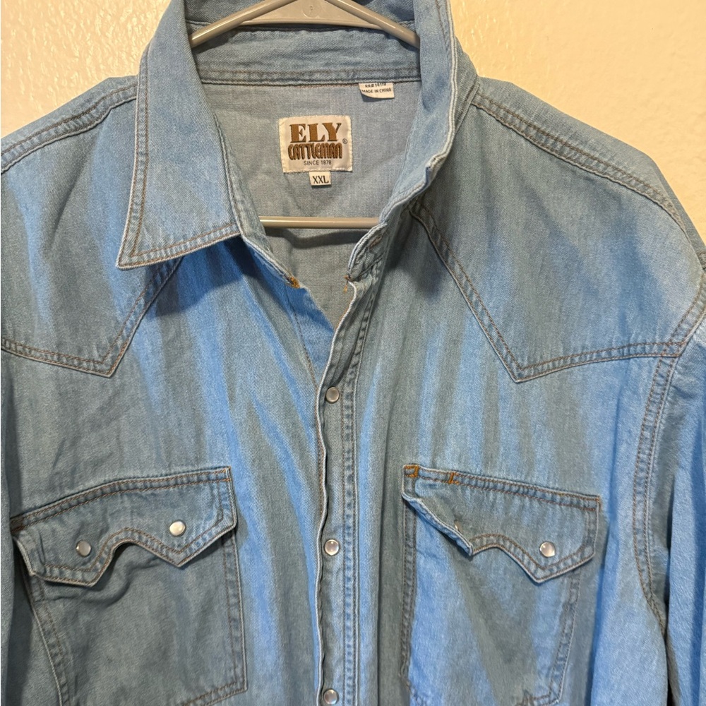 Denim Button-Up Shirt with pearl snap - Picture 5 of 9